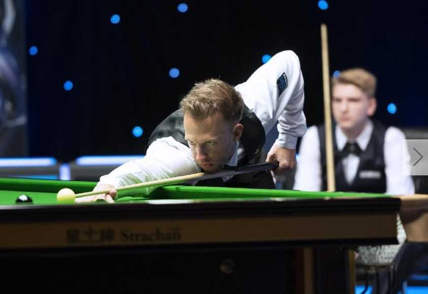 至少要缺席 至少要缺席